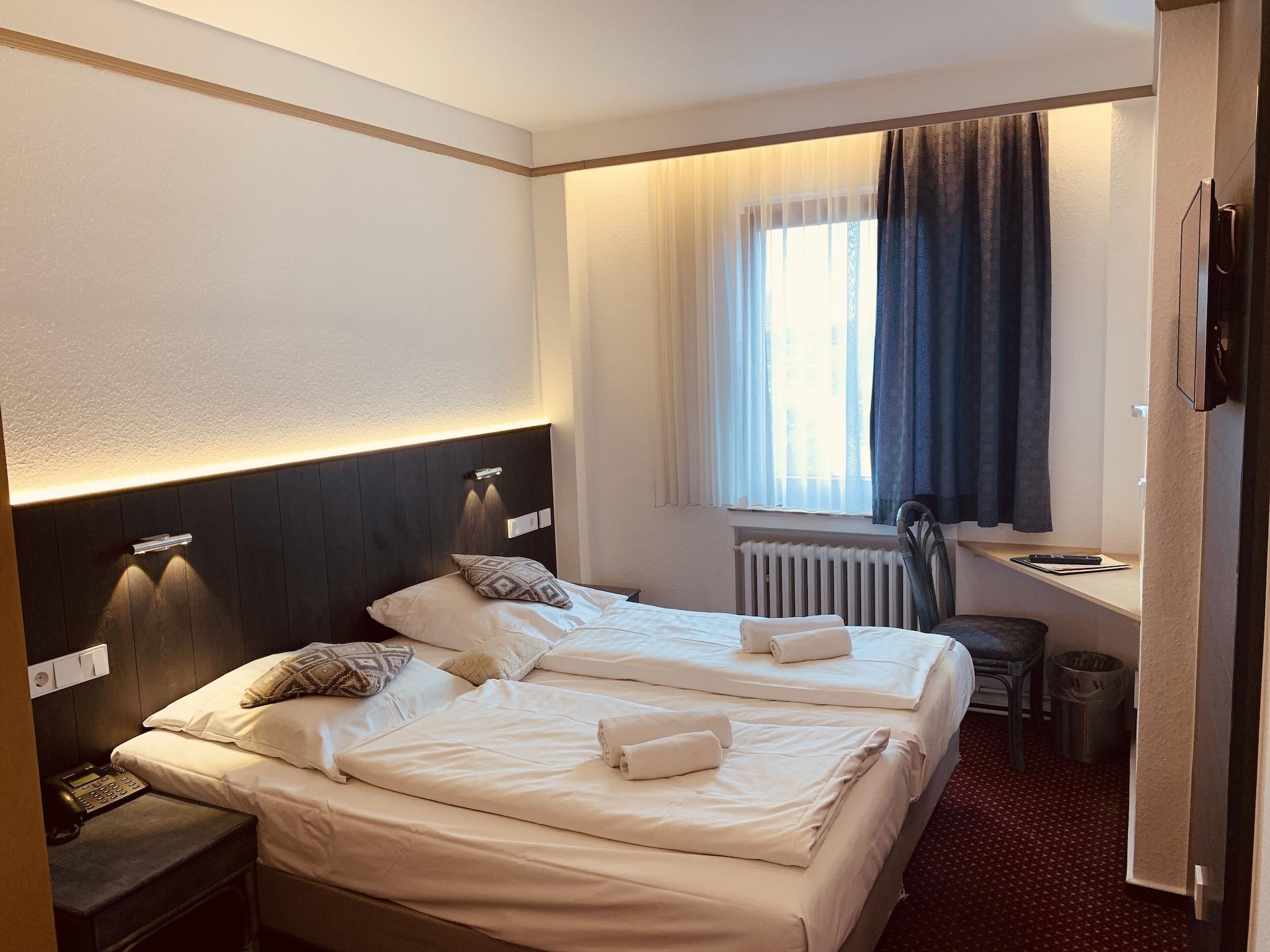 Kunibert Der Fiese - Superior Hotel